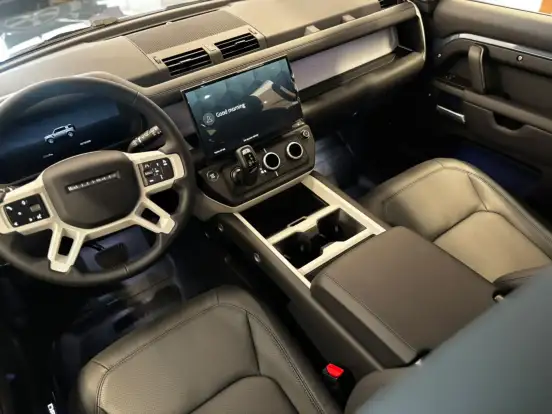 LAND ROVER-DEFENDER-2026