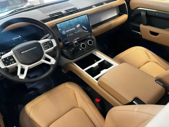 LAND ROVER-DEFENDER-2026