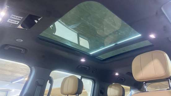 LAND ROVER-DEFENDER-2026