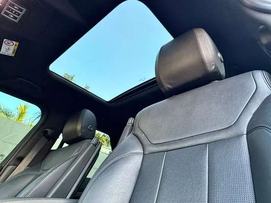 LAND ROVER-DISCOVERY-3.0 V6 TD6 DIESEL HSE 4WD AUTOMÁTICO LAND ROVER-DISCOVERY-2019
