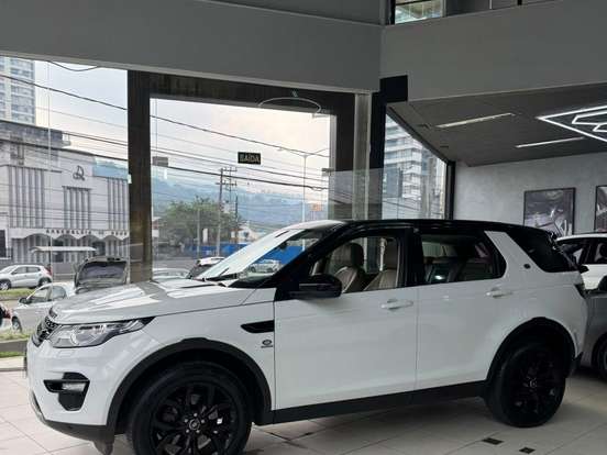 LAND ROVER-DISCOVERY SPORT-2.0 16V SI4 TURBO GASOLINA HSE 4P AUTOMÁTICO LAND ROVER-DISCOVERY SPORT-2015