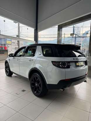 LAND ROVER-DISCOVERY SPORT-2015