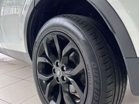 LAND ROVER-DISCOVERY SPORT-2.0 16V SI4 TURBO GASOLINA HSE 4P AUTOMÁTICO LAND ROVER-DISCOVERY SPORT-2015