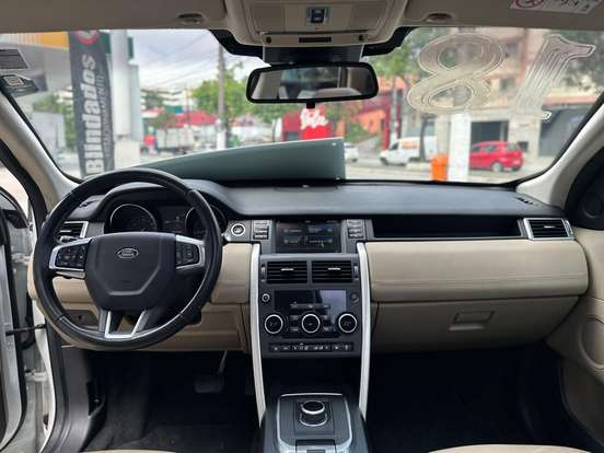 LAND ROVER-DISCOVERY SPORT-2017