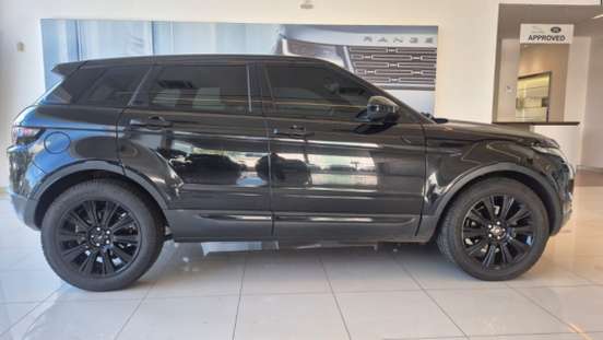 LAND ROVER-RANGE ROVER EVOQUE-2.2 SDA PRESTIGE TECH 4X4 16V DIESEL 4P AUTOMÁTICO LAND ROVER-RANGE ROVER EVOQUE-2014