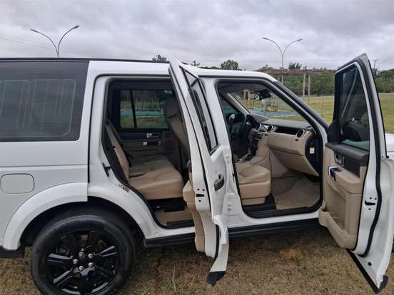 LAND ROVER-DISCOVERY 4-3.0 S 4X4 V6 24V BI-TURBO DIESEL 4P AUTOMÁTICO LAND ROVER-DISCOVERY 4-2014