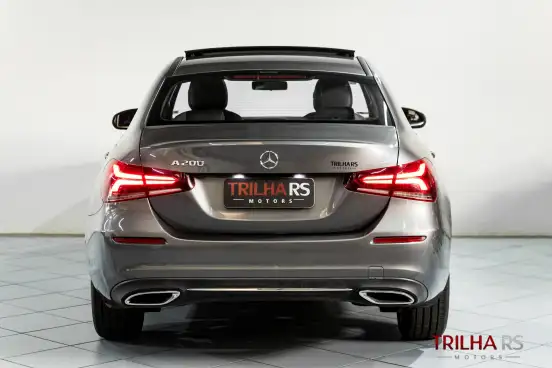 MERCEDES-BENZ-A 200-2020