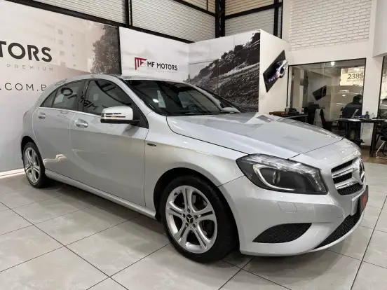 MERCEDES-BENZ-A 200-1.6 TURBO URBAN 16V GASOLINA 4P AUTOMÁTICO MERCEDES-BENZ-A 200-2014