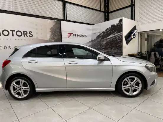 MERCEDES-BENZ-A 200-2014