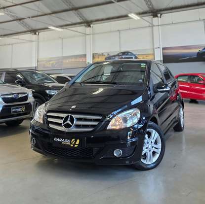MERCEDES-BENZ-B 180-1.7 8V GASOLINA 4P AUTOMÁTICO MERCEDES-BENZ-B 180-2011