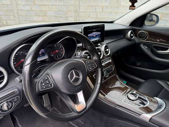 MERCEDES-BENZ-C 180-1.6 CGI 16V TURBO GASOLINA 4P AUTOMÁTICO MERCEDES-BENZ-C 180-2015