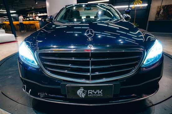 MERCEDES-BENZ-C 180-2019