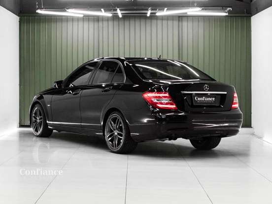 MERCEDES-BENZ-C 180-2011