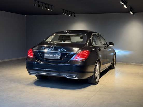 MERCEDES-BENZ-C 200-2.0 CGI AVANTGARDE 16V GASOLINA 4P AUTOMÁTICO MERCEDES-BENZ-C 200-2015