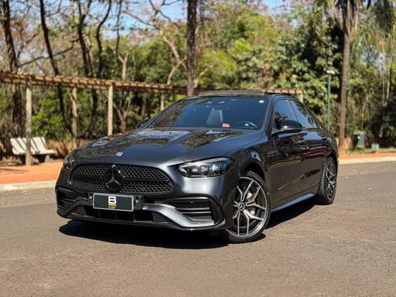 MERCEDES-BENZ C 300 2.0 EQ BOOST HÍBRIDO AMG LINE 9G-TRONIC