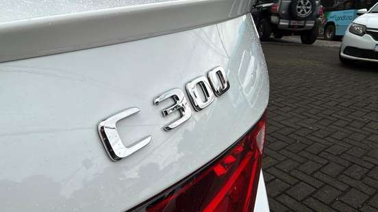MERCEDES-BENZ-C 300-2022