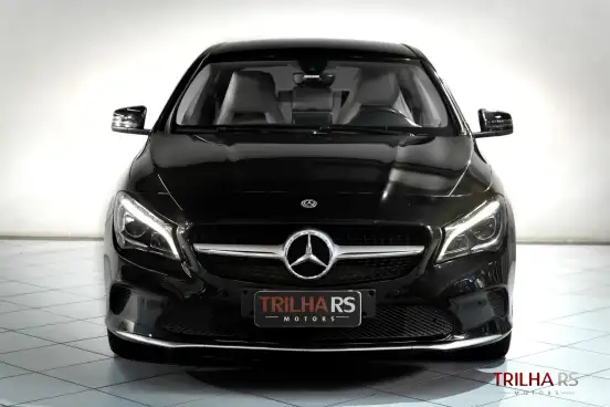 MERCEDES-BENZ-CLA 180-2019