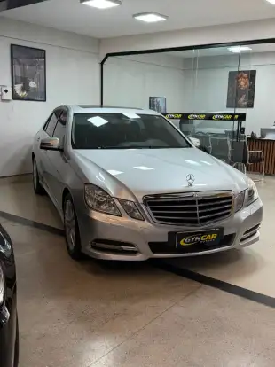 MERCEDES-BENZ-E 250-2010