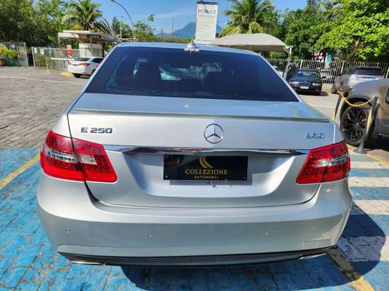 MERCEDES-BENZ-E 250-2012