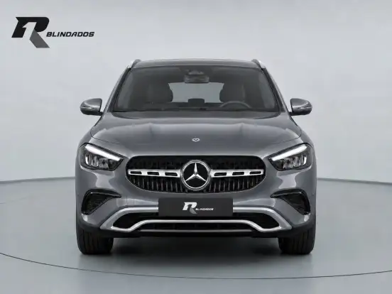 MERCEDES-BENZ-GLA 200-2026