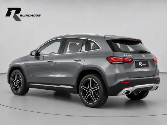MERCEDES-BENZ-GLA 200-2026