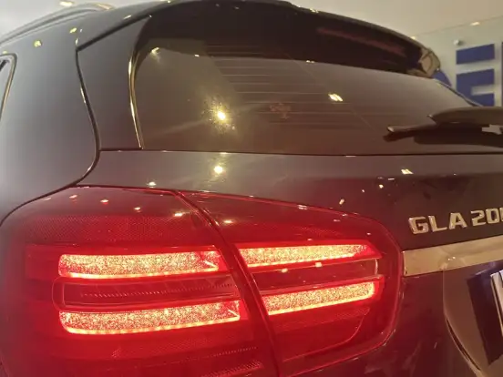 MERCEDES-BENZ-GLA 200-1.6 CGI FLEX ADVANCE 7G-DCT MERCEDES-BENZ-GLA 200-2019