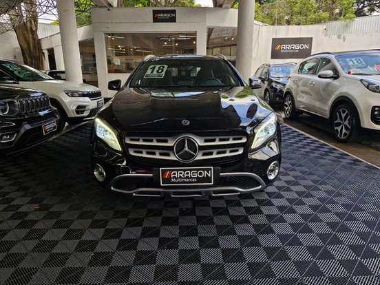 MERCEDES-BENZ-GLA 200-2017