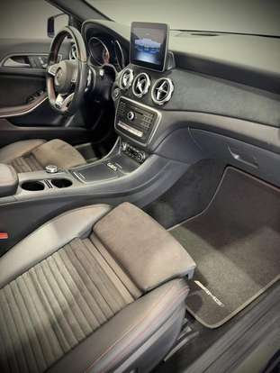 MERCEDES-BENZ-GLA 250-2018