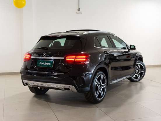 MERCEDES-BENZ-GLA 250-2.0 CGI GASOLINA SPORT 7G-DCT MERCEDES-BENZ-GLA 250-2017