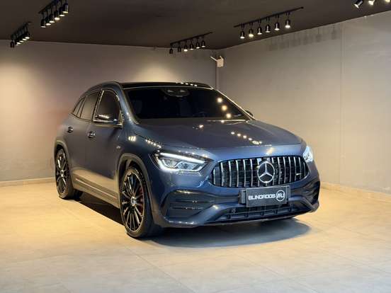 MERCEDES-BENZ-GLA 35 AMG-2022