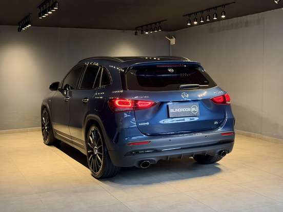 MERCEDES-BENZ-GLA 35 AMG-2022