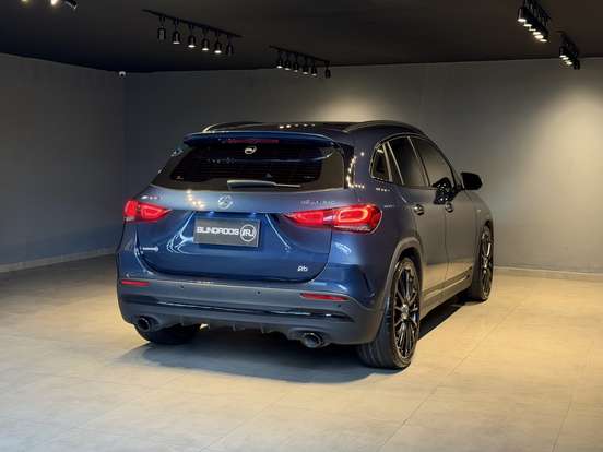 MERCEDES-BENZ-GLA 35 AMG-2022