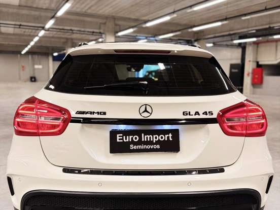 MERCEDES-BENZ-GLA 45 AMG-2.0 16V TURBO GASOLINA 4P AUTOMÁTICO MERCEDES-BENZ-GLA 45 AMG-2016