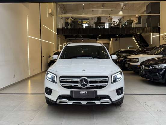 MERCEDES-BENZ-GLB 200-2021