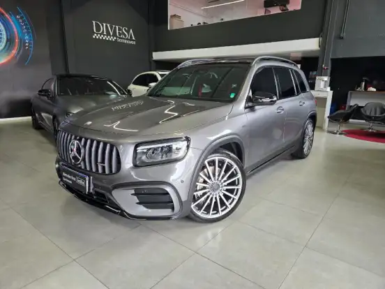 MERCEDES-BENZ-GLB 35 AMG-2024