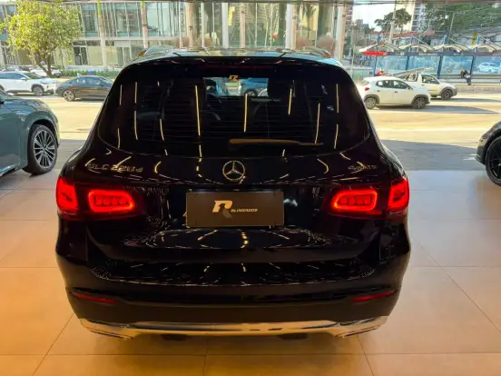 MERCEDES-BENZ-GLC 220d-2021
