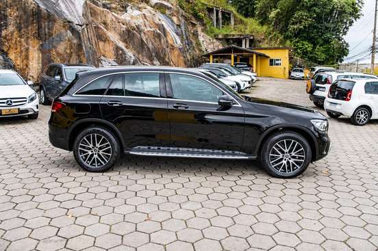 MERCEDES-BENZ-GLC 220d-2022