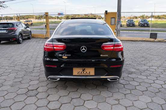 MERCEDES-BENZ-GLC 250-2.0 CGI GASOLINA COUPÉ 4MATIC 9G-TRONIC MERCEDES-BENZ-GLC 250-2018