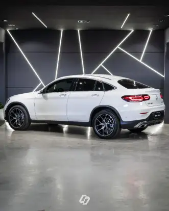 MERCEDES-BENZ-GLC 300-2023