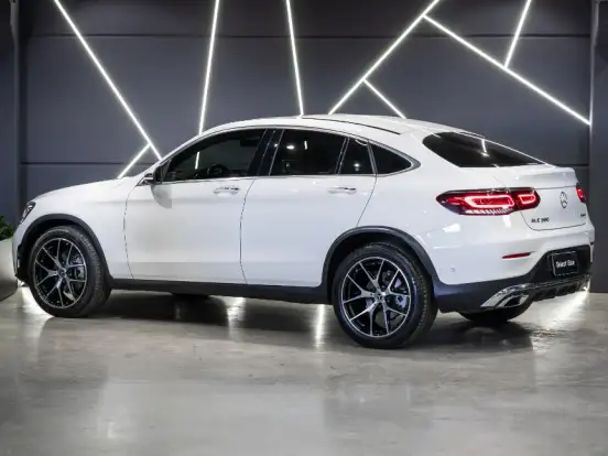 MERCEDES-BENZ-GLC 300-2.0 CGI GASOLINA COUPÉ AMG LINE 4MATIC 9G-TRONIC MERCEDES-BENZ-GLC 300-2023