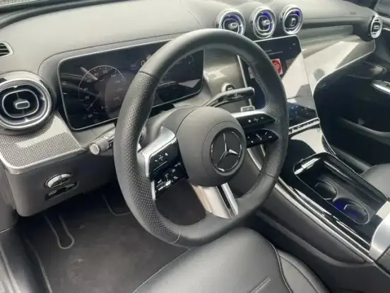 MERCEDES-BENZ-GLC 300-2027