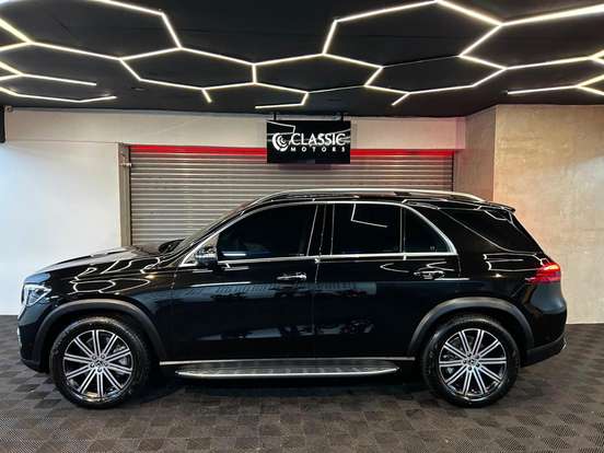 MERCEDES-BENZ-GLE 450d-2024