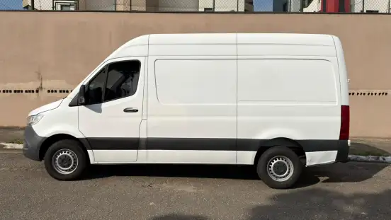 MERCEDES-BENZ-SPRINTER-2021