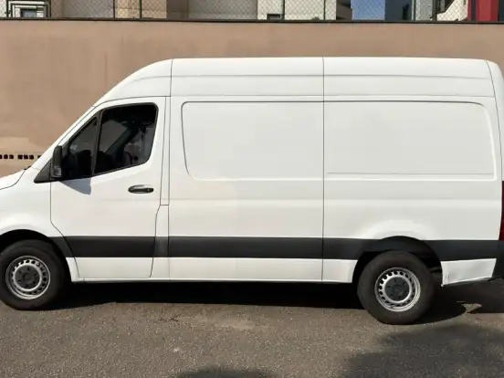 MERCEDES-BENZ-SPRINTER-2.2 CDI DIESEL FURGÃO 314 STREET LONGO MANUAL MERCEDES-BENZ-SPRINTER-2021