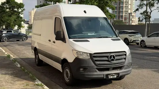MERCEDES-BENZ-SPRINTER-2021