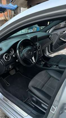 MERCEDES-BENZ-A 200-2014