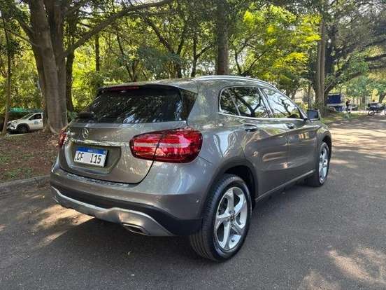 MERCEDES-BENZ-GLA 200-1.6 CGI FLEX ADVANCE 7G-DCT MERCEDES-BENZ-GLA 200-2020