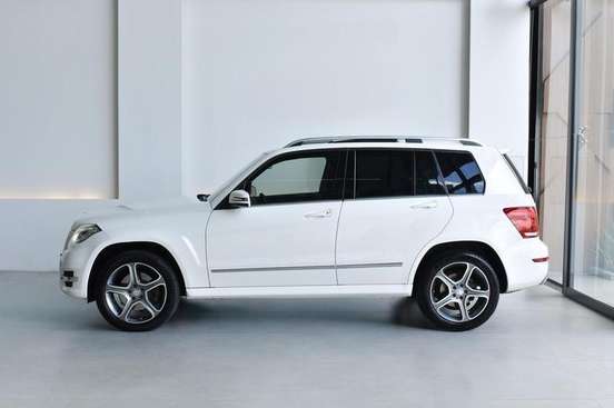 MERCEDES-BENZ-GLK 220-2.1 CDI 4X4 DIESEL 4P AUTOMÁTICO MERCEDES-BENZ-GLK 220-2015
