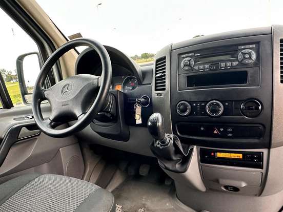 MERCEDES-BENZ-SPRINTER-2014