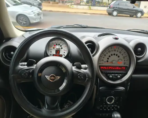 MINI-COOPER-2011